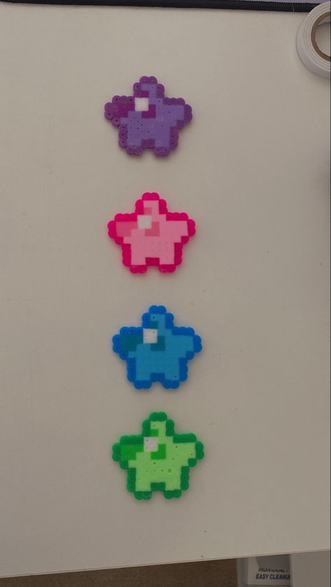 Cute Things To Make With Hama Beads, Pearler Bead Aesthetic, Cute Melty Beads, Pearler Bead Template, Cute Peler Beads Ideas, Pearler Bead Patterns Sanrio, Pixel Beads Pattern, Cute Pearler Beads Ideas Easy, Matching Pearler Beads