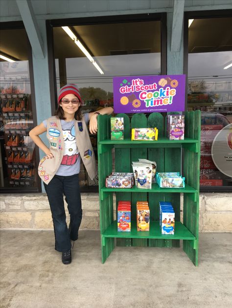 First booth of the season, with the new cookie display. Folding display booth. Feel free to message me with any questions about the display. I had to guess on the size for everything. I even had to redo some parts. More than happy to give dimensions on any and all parts. Can even take additional photos. (see blue print)  https://www.pinterest.com/pin/448037862922175306/ Girl Scout Cookie Booth Ideas Display, Display Brownies, Cookie Booth Display, Cookie Booth Ideas Display, Booth Ideas Display, Girl Scout Cookie Booth Ideas, Cookie Booth Ideas, Girl Scout Cookie Booth, Girl Scout Mom