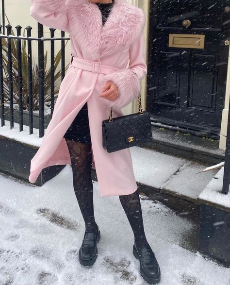 Grace Foley Outfits, Grace Foley, Baby Pink Coat, Pink Coat Outfit, Gucci Tights, Pink Fur Coat, Faux Fur Trim Coat, Chanel Classic Flap Bag, Fur Trim Coat