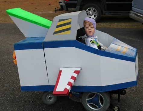 100 Halloween Costumes that will make you LOVE LIFE! | 3E Love's Wheelchair Heart Tractor Costume, Wagon Costume, Buzz Lightyear Halloween Costume, Wheelchair Costumes, Trash Truck, Thanksgiving Parade, Homemade Costume, John Deere Tractor, Farm Photo