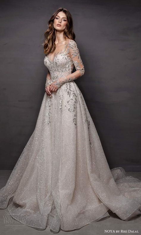 Silver Wedding Gown, Silver Wedding Gowns, Gown Aesthetic, A Line Ball Gown, Silver Wedding Dress, Wedding Inspirasi, Wedding Inside, Stunning Wedding Dresses, Wedding Gowns Lace