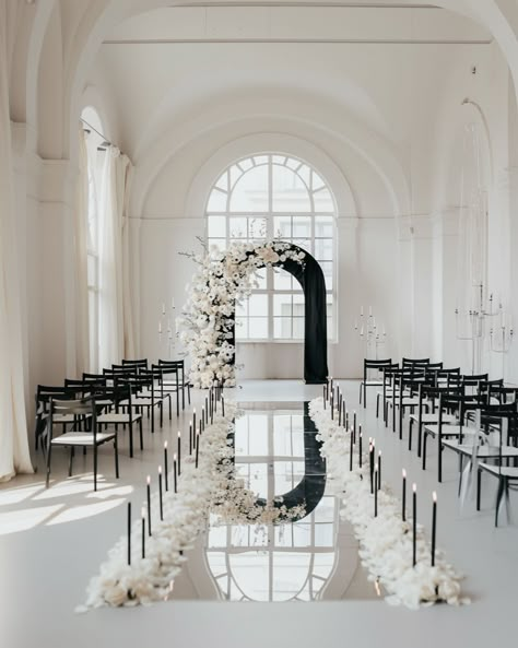 The concept of a black and white chamber wedding 🤍🩶🖤 #mg_eventdesign Black And White Floral Wedding Arch, Events Venue Design, White And Black Wedding Ceremony, Black And White Wedding Aisle, Black Wedding Aisle, Church Ceremony Flowers, Small Indoor Wedding, Wedding White Decor, Black Wedding Arch