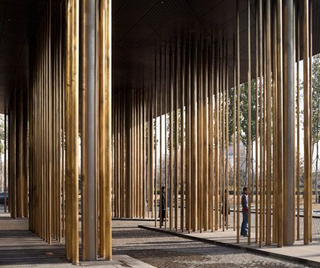 Le Meridien hotel by Neri&Hu with glass boxes and bronze columns Le Meridien Hotel, Neri And Hu, Le Meridien, Neri Hu, Bamboo Architecture, Bg Design, Hotel Entrance, Column Design, Landscape Concept