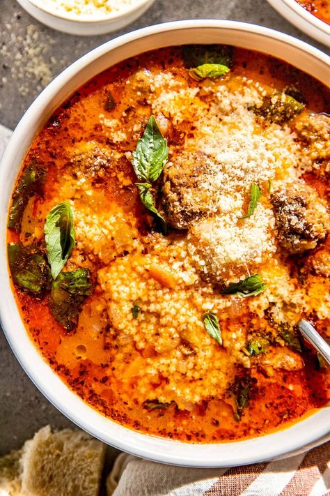 Italian Meatball Soup Mini Meatball Soup, Easy Italian Meatballs, Italian Meatball Soup, Tiny Pasta, Guinness Beef Stew, So Much Food, Tender Meatballs, Italian Meatball, Meatball Pasta