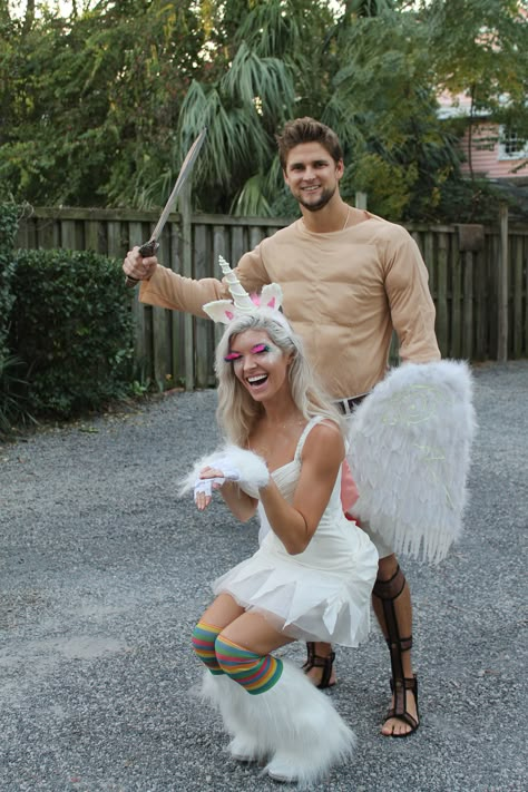 Hercules and Pegasus Halloween Couples Costume Unicorn Couple Costume, Adult Unicorn Costume Diy, Adult Unicorn Costume, Pegasus Costume, Hercules And Pegasus, Halloween Couples Costume, Unicorn Halloween Costume, Amazing Halloween Costumes, Halloween Couples