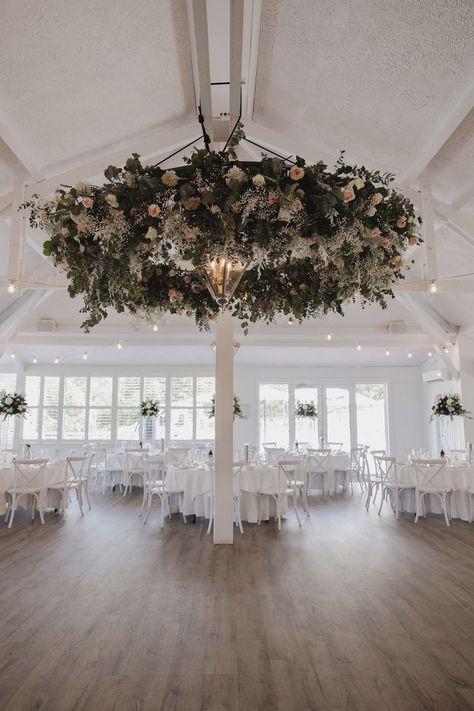 The rustic vibes of this ceiling feature matches perfectly with the Hamptons style venue of Bramleigh Estate
Photography 📸 Matt X Jacques Bramleigh Estate, Floral Ceiling, Wedding Table Centrepieces, Wedding Decor Reception, Floral Centrepieces, Ceiling Feature, Tablescapes Wedding, Reception Signage, Themes Wedding