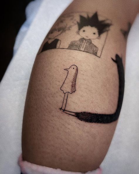 Horror Anime Tattoo, Goodnight Punpun Tattoo, Small Anime Tattoo, Lain Tattoo, Punpun Tattoo, Subtle Anime Tattoos, Tattoo Ideas Anime, Easy Tattoo Ideas, Small Anime Tattoos