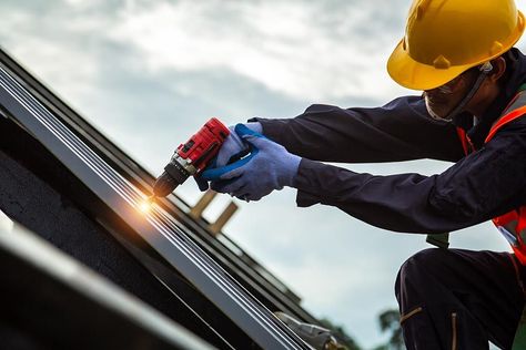 Having work done on your roof or a new roof put on is a big project. Here are a few questions you should ask a commercial roofing contractor. #pyramidroofingkc #roofing #residentialroofing #roofrepairs #roofideas #housedesign Metal Roof Repair, House Gutters, Roofing Tools, House Repair, Gutter Repair, Roof Restoration, Roof Damage, Roof Inspection, Copper Roof