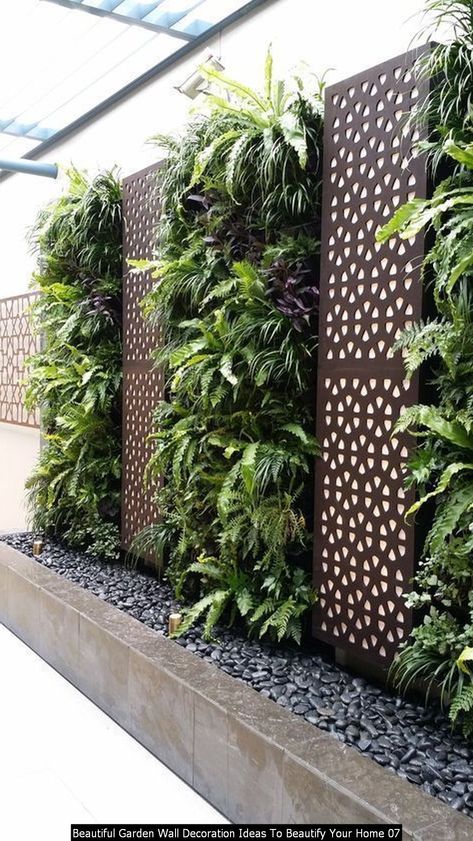 Cool 30+ Beautiful Garden Wall Decoration Ideas To Beautify Your Home Wall With Plants, Outdoor Living Wall, Garden Wall Designs, Vertical Garden Design, نباتات منزلية, Vertical Garden Wall, Vertical Garden Diy, Garden Screening, Walled Garden