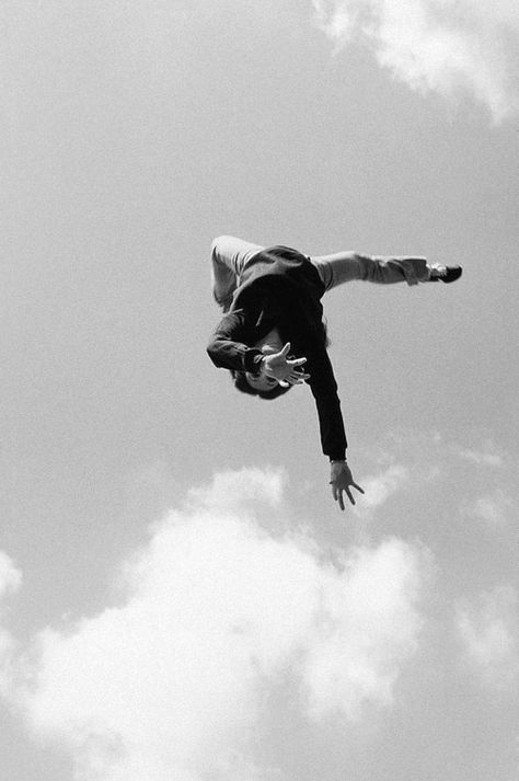 photo Catching Someone Falling Pose, Perspective Reference, Fear Of Flying, Collage Book, Free Falling, Dynamic Poses, The Secret History, Body Poses, Action Poses