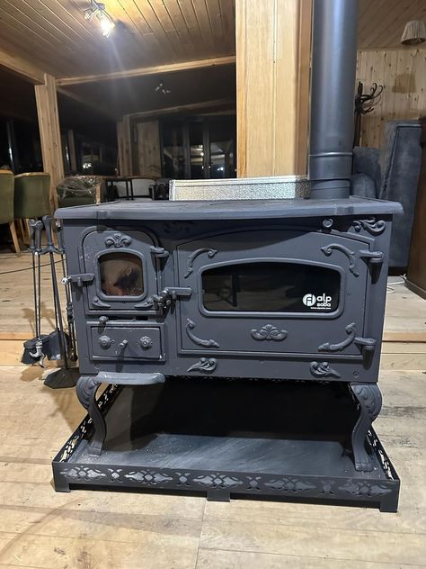 Amazon.com: Cast iron wood cook stove/wood burning stove with oven/Range stove/Kitchen stove/Cooker : Home & Kitchen Wood Burning Stove Cooking, Stove With Oven, Wood Cook Stove, Chimney Caps, Stove Kitchen, Range Stove, Kitchen Cooker, Tiny House Big Living, Stoves Cookers