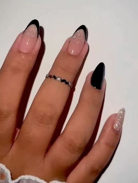 Black Glitter French Tips Black Tip Nails Glitter, Black Glitter Fade Nails, Black Gel Nails With Glitter, Black French Tip Nails With Glitter, Black Nye Nails, Black French Tip Nails Almond, Black And Glitter Nails, Black Shimmer Nails, Sparkly Black Nails