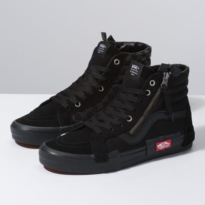 Vans Shoes Fashion, Vans Sk8 Hi Reissue, Mens Vans Shoes, Tenis Vans, Vans Store, Vans Checkerboard, Fresh Shoes, Vans Sk8 Hi, New Rock