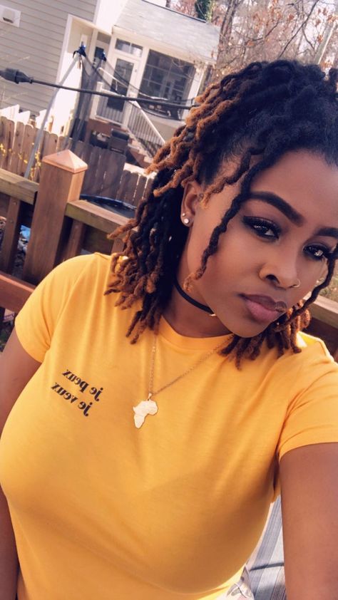 #Locs ✨❤  #Lochairstyles #baddie #makeup #dreads #coloredlocs Colored Loc Tips Black Women, Locs With Colored Tips, Women With Locs, Loc Ideas, Leda Muir, Loc Inspiration, Dreads Girl, Beautiful Dreadlocks, Short Locs Hairstyles