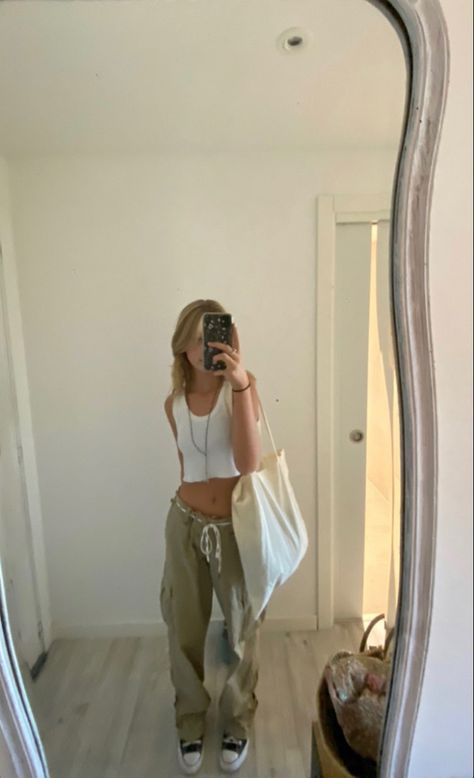 Brandy Melville Cargo Pants, Shoelace Belt, Brandy Melville Outfits, Cargo Pants Outfits, Brandy Melville Tank Top, Brandy Melville Tank, Simple Fits, Tank Top Outfits, Outfits With Converse