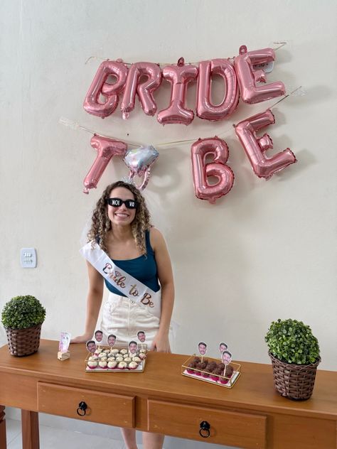 Bride to be Bride To Be, Pins