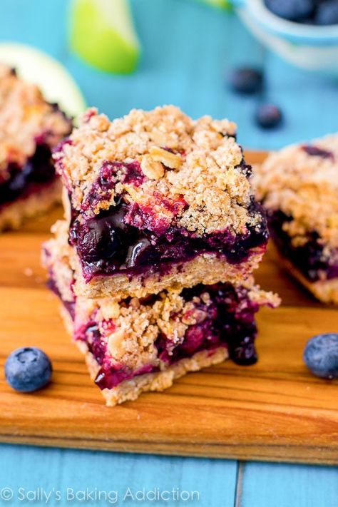 Apple Blueberry Pie, Blueberry Crumb Bars, Blueberry Pie Bars, Blueberry Crumble Bars, Blueberry Bars, Apple Blueberry, Crumb Bars, Sour Cream Pound Cake, Blueberry Oatmeal