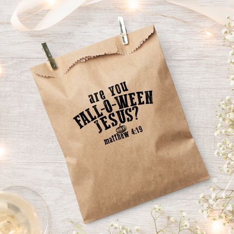 Are You Fall-O-Ween Jesus Christian Halloween Halloween Party Favor Ideas, Fall Giveaway Ideas, Halloween Decorations Christian, Halloween Christian Crafts, Fall Goodie Bags, Christian Goodie Bag Ideas, Lds Halloween Ward Party, Christian Harvest Party, Christian Alternatives To Halloween