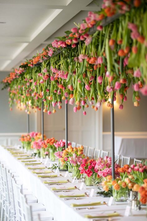 A Beautiful & Colorful Bridal Brunch - John Cain Photography | Dallas TX Tulip Wedding Decorations, Tuscany Spring, Tulip Decor, Garden Party Theme, Tulips Arrangement, Tulip Wedding, Spring Dinner, Garden District, Bridal Brunch