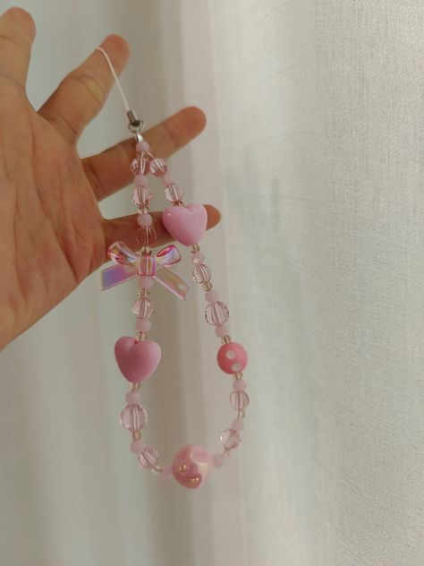 Phone strap Pink Phone Strap, Phonestrap Ideas, Gantungan Hp Manik-manik, Phone Strap Ideas, Phone Strap Aesthetic, Gelang Beads, Phone Strap Beads, Beads Strap, Strap Keychain