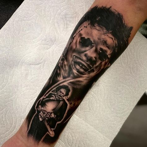 Texas Chainsaw Mascara Tattoo, Leather Face Tattoo, Texas Chainsaw Tattoo, Leatherface Tattoo, Horror Tattoo Sleeve, Terrifier Tattoo, Horror Tattoo Designs, Movie Character Tattoos, Slipknot Tattoo