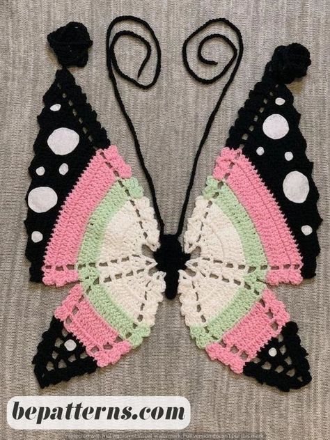 Butterfly Bonanza: Cozy Crochet Patterns for All Crochet Butterfly Pattern, Butterfly Tutorial, شال كروشيه, Crochet Butterfly, Kawaii Crochet, Crochet Fashion Patterns, Crochet Flower Patterns, Diy Crochet Projects, Bag Crochet