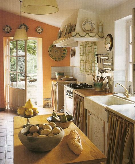 Pamela Pierce, 90s Kitchen, 90s Interior, 90s Home Decor, Vaulted Ceiling Kitchen, 80s Kitchen, 90s House, Spanish Kitchen, 90s Home