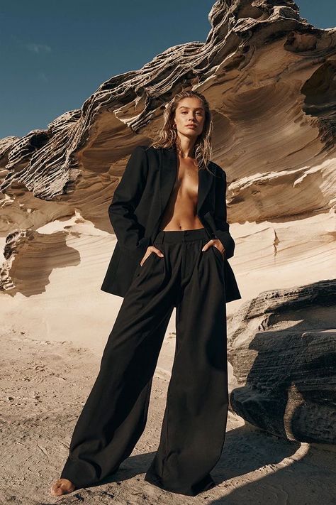 Beach Editorial, Desert Photoshoot, Staple Wardrobe, Blazer For Women, Business Suits, Shotting Photo, Wardrobe Pieces, Beach Shoot, Staple Wardrobe Pieces