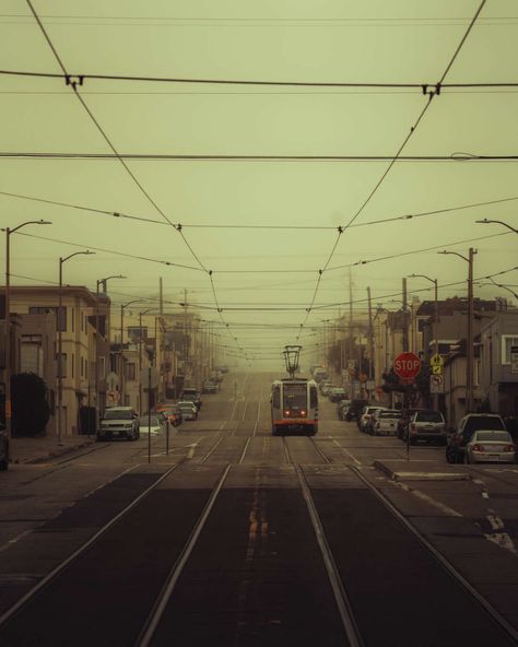 This SF photographer treats fog as his subject Fog Images, Foggy Weather, The Bay Area, Long Train, Ethereal Beauty, Running Training, How To Level Ground, Bay Area, Beautiful Images