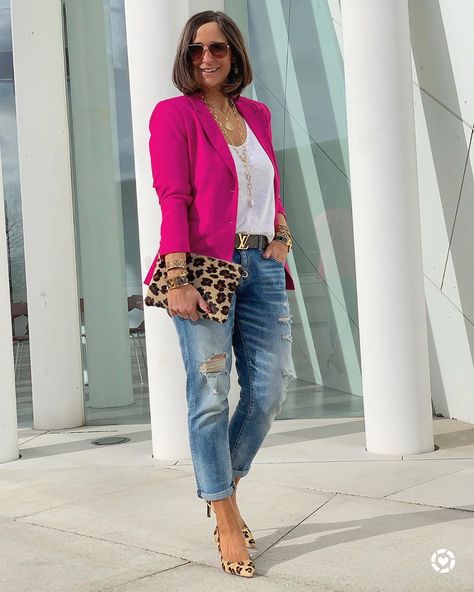 Straight Size to Plus Size Pink Blazer & Jeans Outfit with Gold Jewelry, Leopard Heels and Clutch, with Distressed Boyfriend Jeans. Pink Blazer Jeans, Jeans Blazer Outfit, Jeans Heels Outfit, Jeans Heels, Blazer Outfits Casual, Best Jeans For Women, Blazer Outfits For Women, Jeans Outfit Women, Leopard Heels