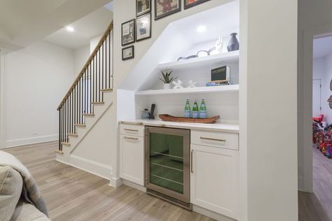 Under Stairs Design, Bar Under Stairs, Under Stairs Space, Kitchen Under Stairs, Under Stairs Pantry, تحت الدرج, Small Basement Remodel, Stairs In Kitchen, Staircase Storage