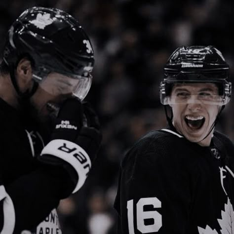 Heated Rivalry Aesthetic, Henry Turner Icebreaker, Hockey Boys Aesthetic, Hockey Player Aesthetic, Heated Rivalry, Hockey Aesthetic, Hockey Romance, Mitch Marner, Hot Hockey Players