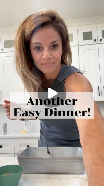 Tara Woodcox on Instagram: "Another DELICIOUS AND EASY Dinner idea!

#fy #fyp #foryou #foryoupage #instadaily #instagood #omg #yum #foodie #food #love #recipe #simple #yummy #recipeshare #dinner #dinnerideas #woah #wow #love #mom #moms #healthy #proteinpacked #fit #fatloss #explorepage #explore" Easy Main Meals For Dinner, Ez Dinner Ideas Simple, Simple Quick Meals Easy Dinners, Quick Dinner Ideas Videos, Monday Supper Ideas, Tara Woodcox Recipes, Super Easy Dinner Recipes Fast, Tasty Videos Dinner Easy, Easy Meal Ideas For Dinner Families