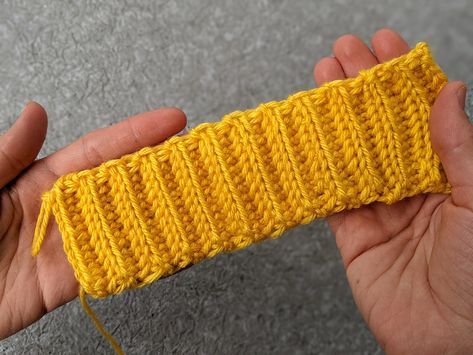 Crochet Stretchy Ribbing Pattern (Single Crochet Stitch) Crochet Stretchy Rib Stitch, How To Crochet Ribbing, Crochet Ribbing, Ribbed Crochet, Learn How To Crochet, Single Crochet Stitch, Crochet Stitch, How To Crochet, Learn To Crochet