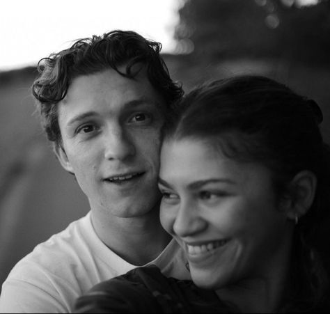 Tom Holland Birthday, Fotos Hd 4k, Mode Zendaya, Kaptan Jack Sparrow, Image Spiderman, Tom Holland Zendaya, Daisy Ridley, Birthday Posts, Zendaya Coleman