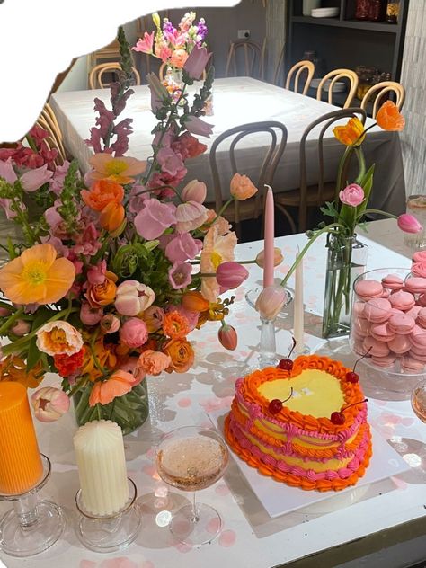 Aesthetic Flower Birthday Party, Flower Aesthetic Party, Flower Theme 18th Birthday, Floral 21st Birthday Theme, Indie Birthday Party, 30th Birthday Floral Theme, Garden Birthday Cake, Garden Birthday, Floral Garden