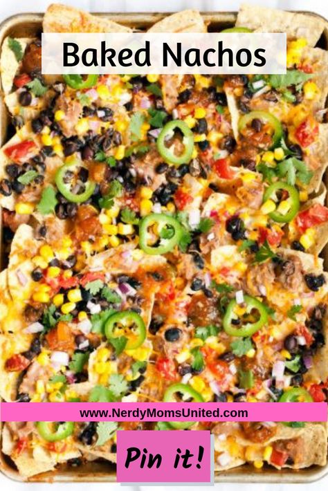 These baked nachos are great for nights where the whole family gets together to watch a movie or game. Everyone can enjoy putting on whatever toppings they want to make these nachos awesome. I know my family enjoys them and I bet yours will too! #Baking #bakedNachosRecipe #beef#ovens #easy #superBowl #partyFood #tortillaChips #families #SourCream #bakedNachosRecipeOvens Ground Beef Nachos, Best Superbowl Food, Nachos Recipe Beef, Sheet Pan Nachos, Pan Nachos, Baked Nachos, Vegetarian Nachos, Nachos Recipe Easy, Fresh Guacamole