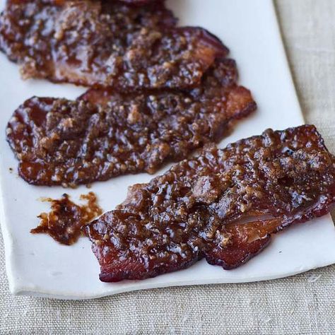 Caramelized Bacon - Barefoot Contessa Carmelized Bacon, Barefoot Contessa Recipes, Caramelized Bacon, Ina Garten Recipes, Bacon Appetizers, Barefoot Contessa, Savory Appetizer, Bacon Recipes, Party Food Appetizers