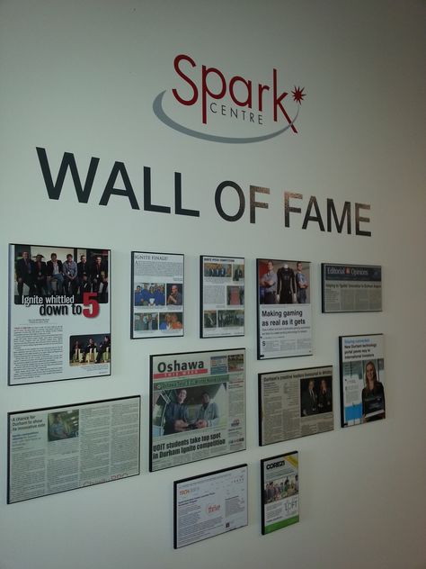 Wall Of Fame Ideas Offices, Wall Of Fame Design, Hall Of Fame Wall, Award Wall, Golf Studio, Fame Ideas, Timeline Ideas, Unique Signage, Wall Branding