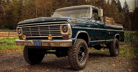 Ford F250 Highboy, F250 Highboy, 1979 Ford Truck, Best Pickup Truck, Hot Trucks, Country Vibe, Vintage Pickup, Dream Trucks, Big Wheels