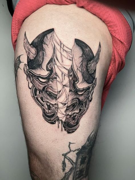 Split Oni Mask Tattoo, James Tattoo, Mascara Oni, Oni Tattoo, Japanese Designs, Art Geek, Mask Tattoo, Tattoo Me, Japanese Design