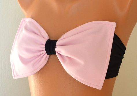 Pale pink bow padding swimsuit bikini top strappless bra by bstyle, $28.00 Bow Bandeau, Bandeau Bathing Suits, Trendy Bikinis, Women Bathing, Festival Tops, Beautiful Clothes, High Waisted Shorts Denim, Plus Size Swimwear, Pink Bow