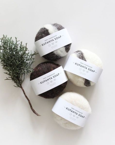 Soaps Packaging, Felt Soap, Soap Packaging Diy, Rustic Branding, Aloe Soap, Soap Art, Start Business, Felted Soap, Label Art