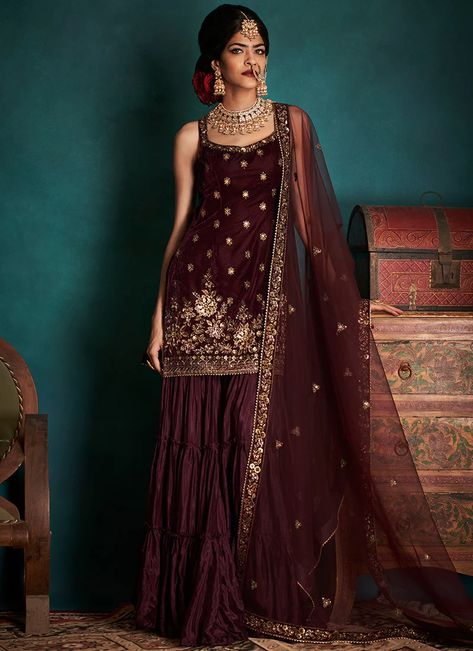 Maroon Dress Indian, Sharara Designs Party Wear Indian Weddings, Maroon Sharara, Velvet Sharara, Dark Red Suit, Indian Suits For Women, Velvet Suit Design, Sharara Designs, Designer Anarkali Dresses