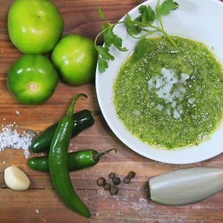 Salsa Verde Cruda Mexicana Mexican Salsa Recipes, Taco Dinner, Salsa Sauce, Mexican Salsa, Best Mexican Recipes, Green Salsa, Mexican Cooking, Green Sauce, Latin Food