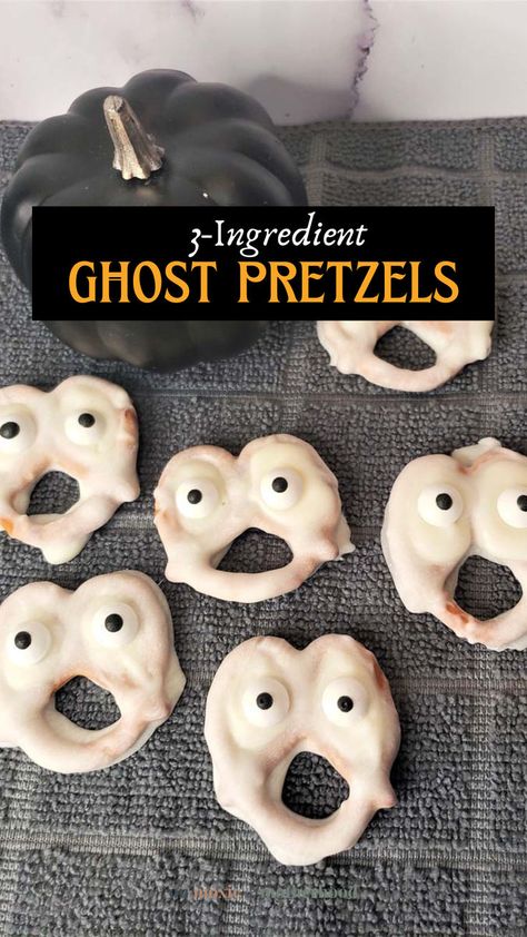 3-Ingredient Ghost Pretzels Your Kids Will Love! Ghost Pretzels, Kids Halloween Party Ideas, Halloween Pretzels, Halloween Tea Party, Treats For Kids, Kids Lunches, Halloween Treats Easy, Halloween Time, Festive Treats