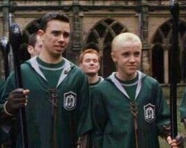 Marcus Flint and Draco Malfoy Harry Potter Quidditch, Harry Draco, Draco Malfoy Aesthetic, Tom Felton Draco Malfoy, Draco Harry Potter, Harry Potter Draco Malfoy, Hogwarts Aesthetic, Lord Voldemort, Ginny Weasley