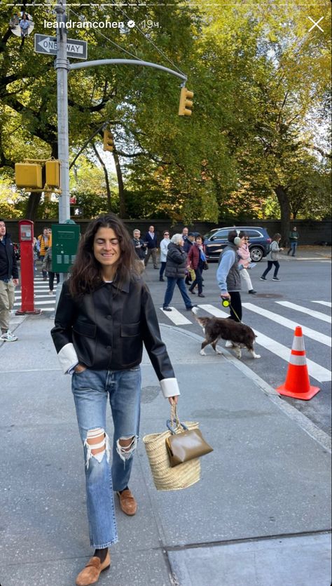 Leandra Medine Style, Japan Outfits, Leandra Medine, Oversize Fashion, Celebrity Street Style, Street Style Inspiration, 가을 패션, Hot Outfits, Fashion Lookbook