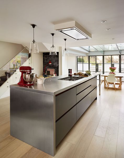 This gorgeous family kitchen is filled with clever and discrete storage, finished with a practical yet stylish stainless steel worktop Bulthaup Kitchen, Replacing Kitchen Countertops, Extractor Fan, Brick Kitchen, London Kitchen, Kitchen Ceiling, Cabinet Finishes, Grey Kitchens, Round House