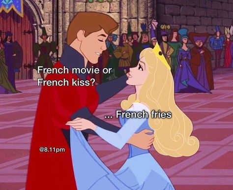 Sass Aesthetic, Meme Comic, Disney Princess Funny, Bentley Mulsanne, Funny Disney Jokes, Vie Motivation, Disney Jokes, Cartoon Memes, Cartoon Quotes